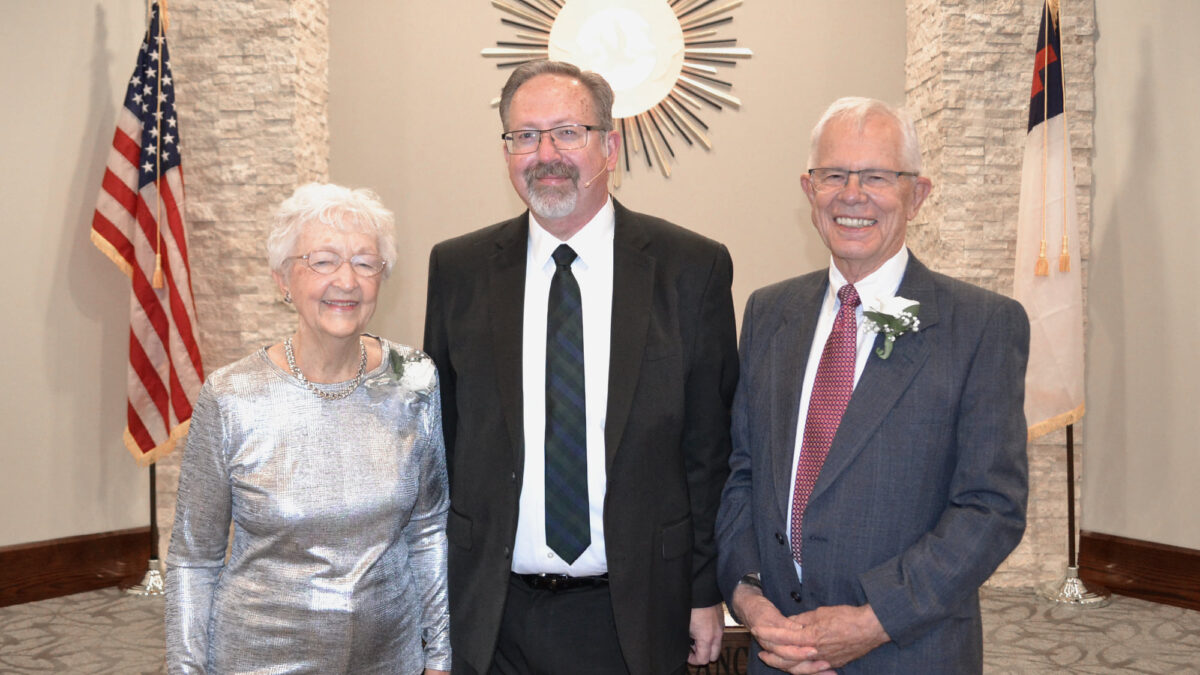 couple married at chapel